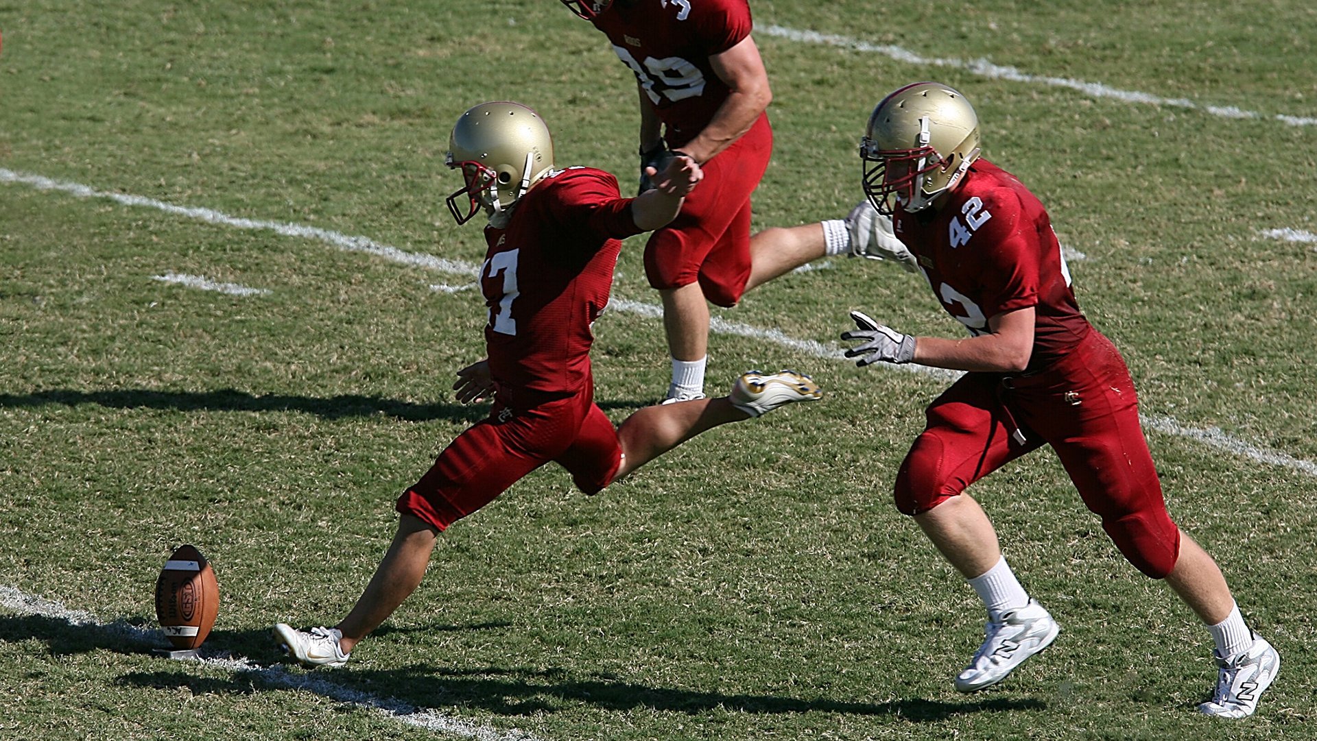 “阿根廷美洲狮队的防守先锋：马丁·高尔西的持续进步”